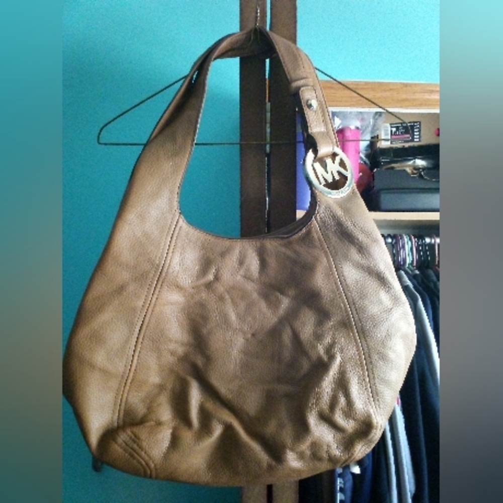 Michael Kors Hobo Bag